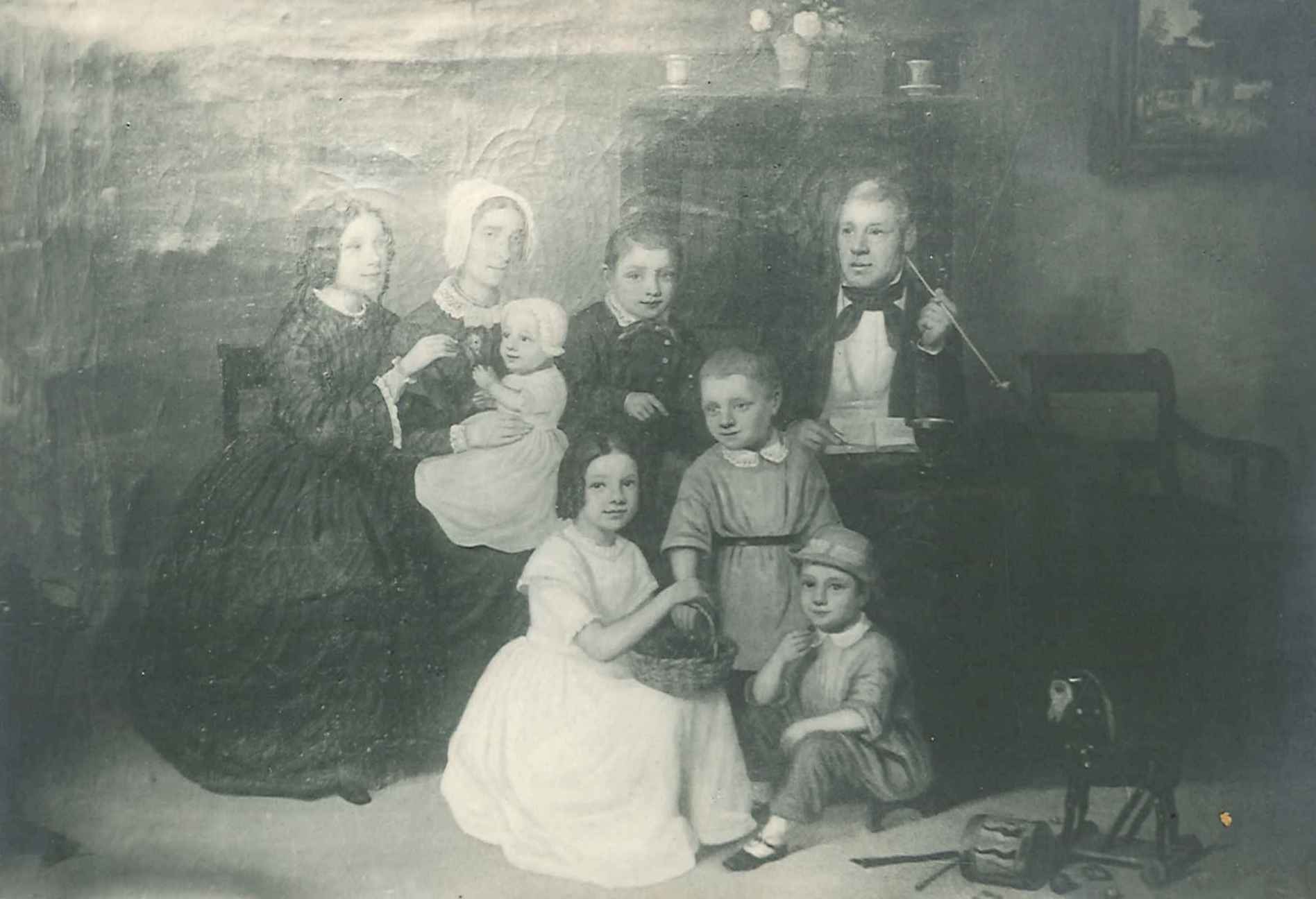 Foto van een familieportret van C.A. van Renterghem en W. van Renterghem-De Witt Hamer met hun 6 kinderen, uit Autobiographie van A.W. van Renterghem, 1924, deel 1. GAG.HB.