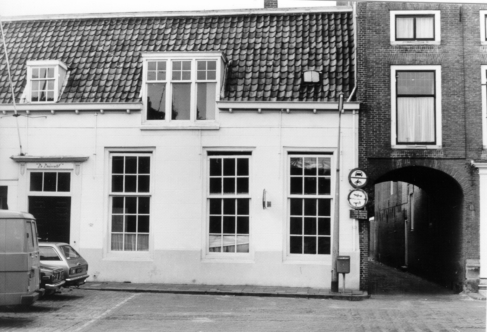 Kleuterschool De Duiventil aan de Beestenmarkt, vroegere latijnse school, 1977.