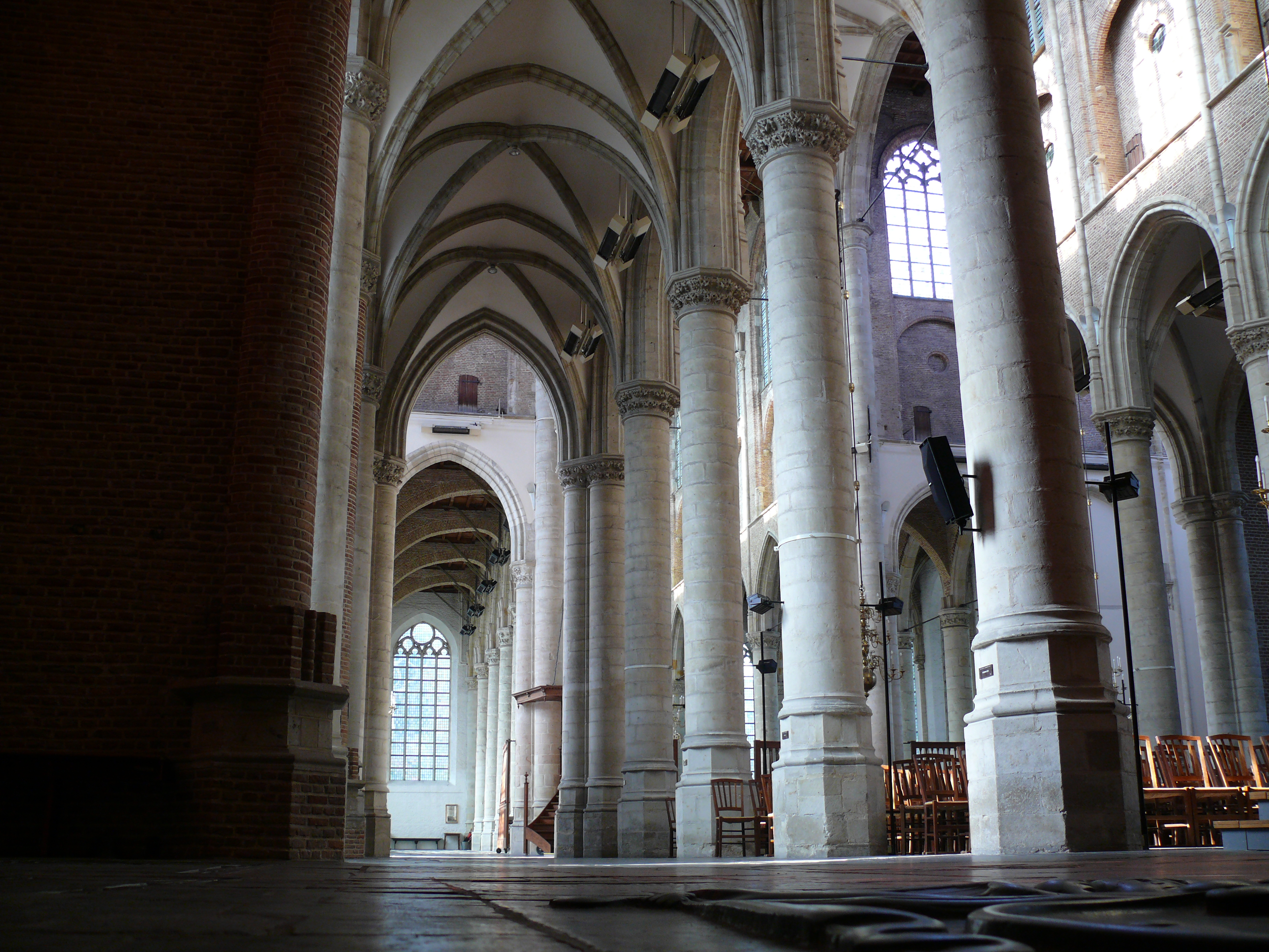 Interieur van de Grote Kerk te Goes, 2010.