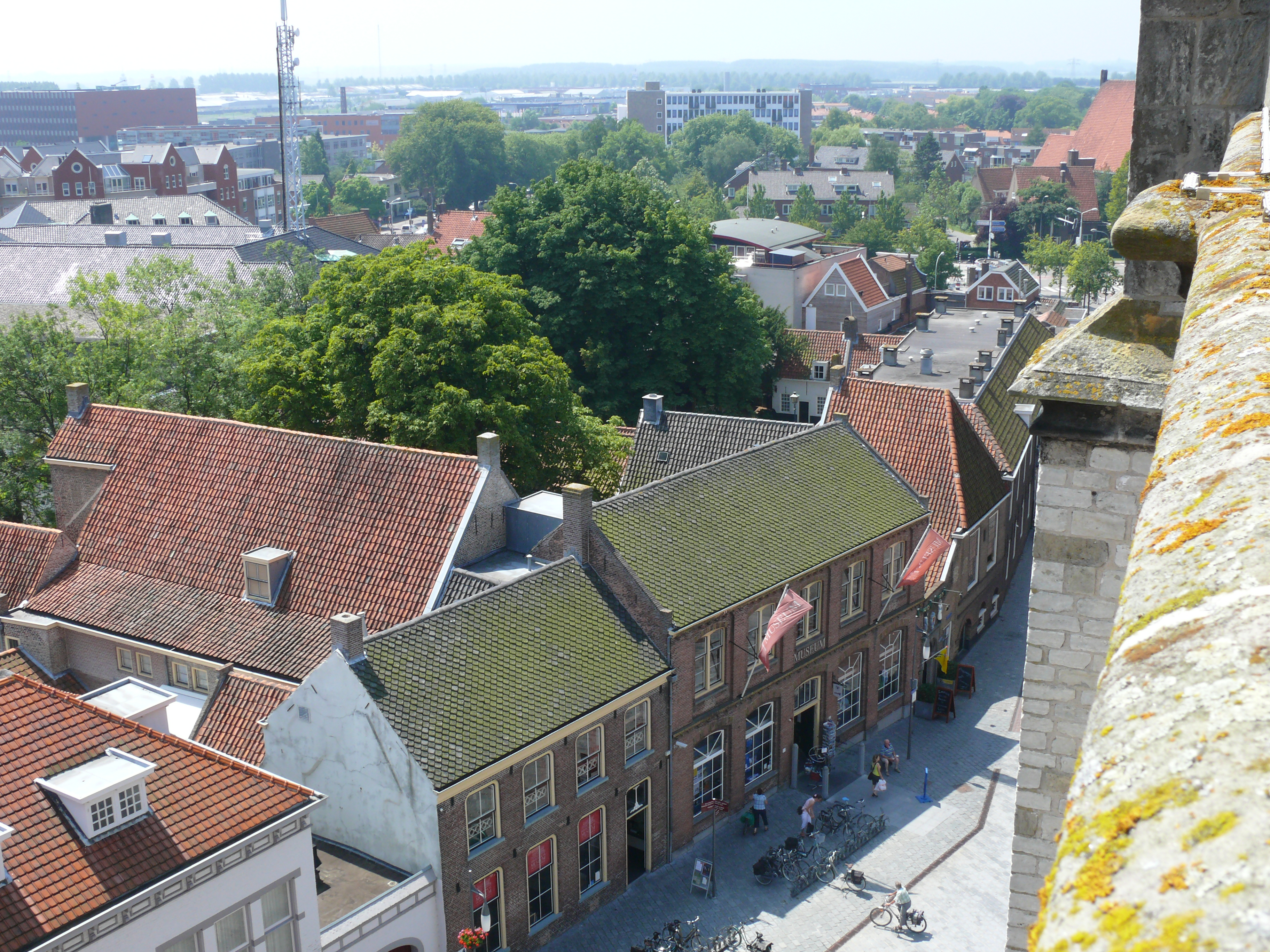 De gebouwen van het weeshuis, thans Historisch Museum De Bevelanden, 2009.