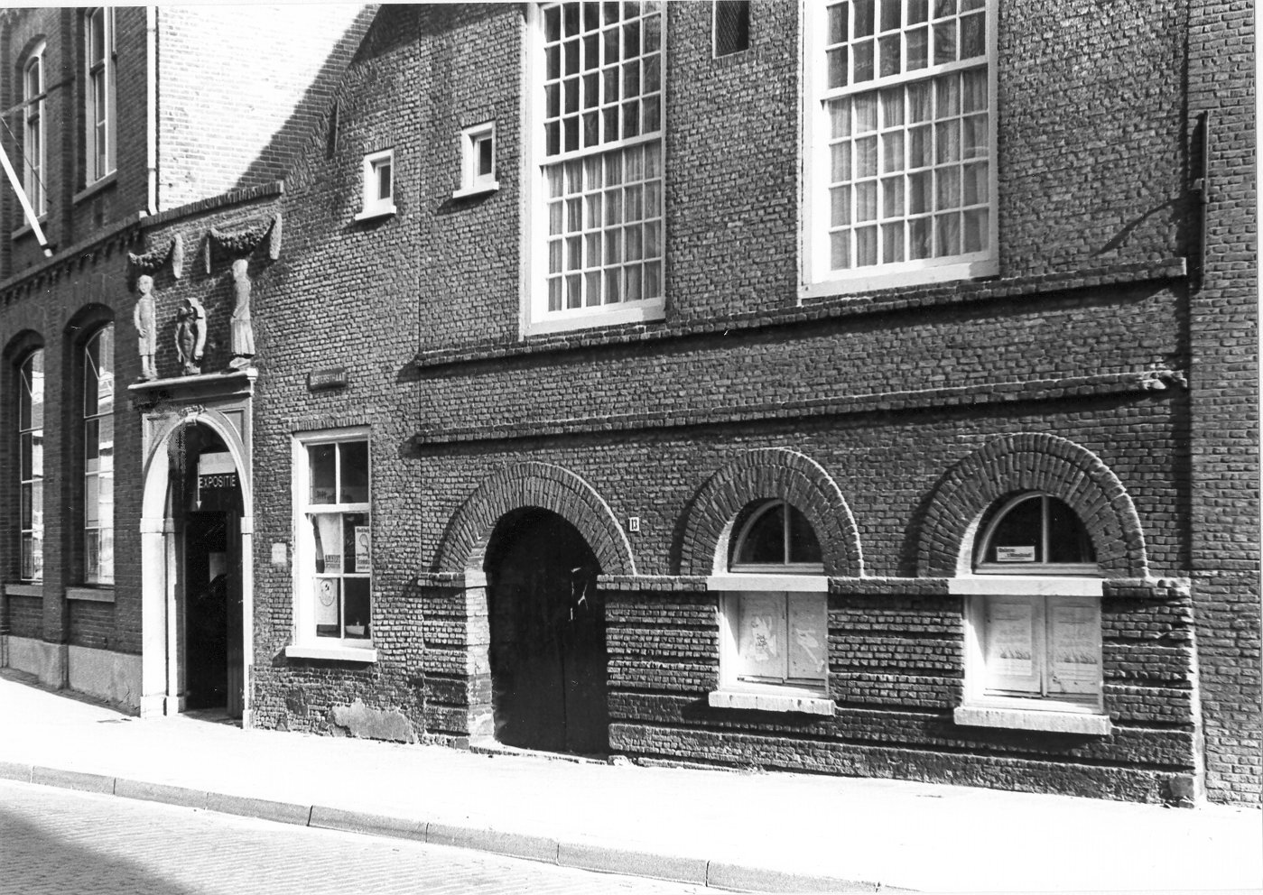 Gedeelte van het weeshuis aan de Zusterstraat, 1970.