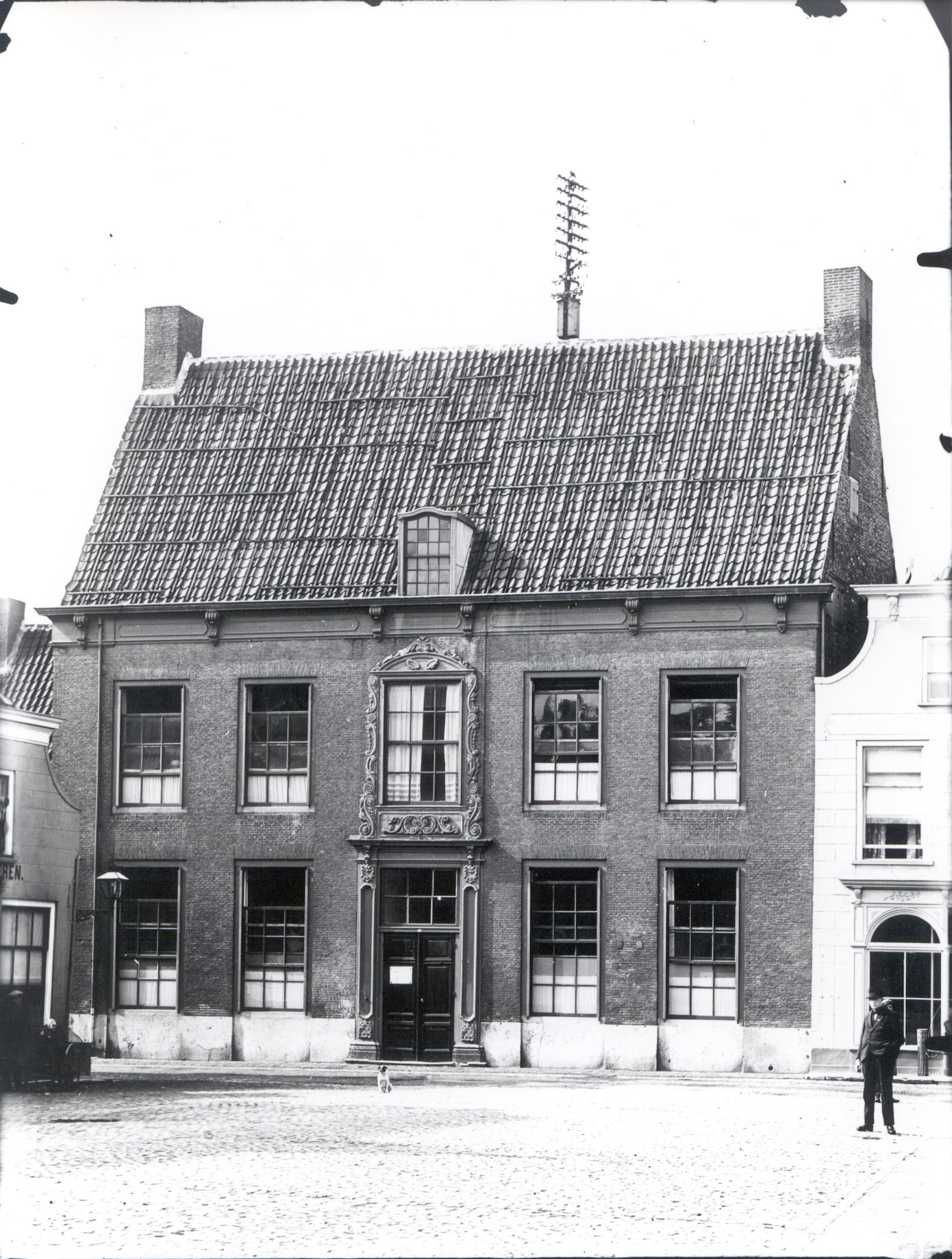 Wijngaardstraat 3 aan de Vlasmarkt, ca. 1900.