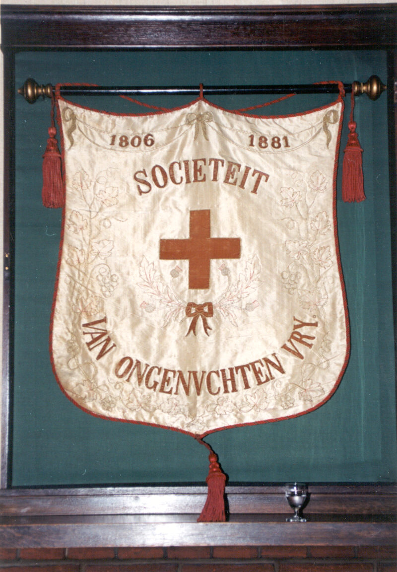 Het vaandel van Sociëteit Van Ongenugten Vrij
